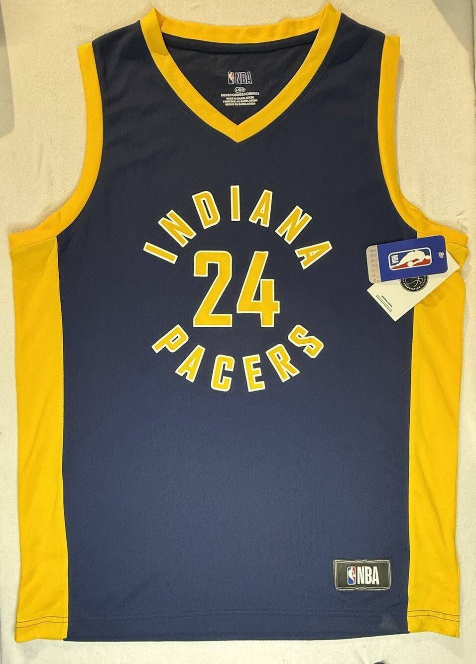 NWT Indiana Pacers Buddy Hield #24‎ Jersey Large NBA